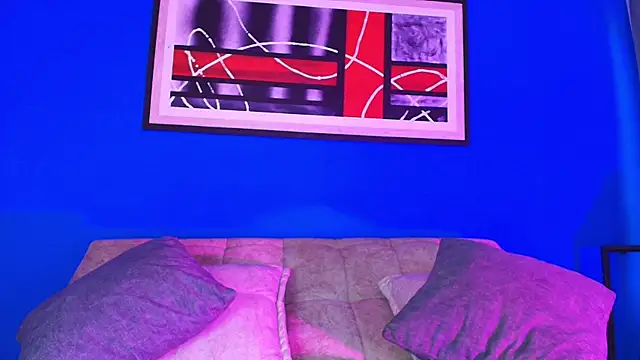 liccy hall online show from 11.24.25