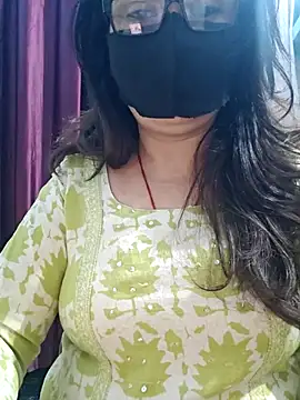 Aishwaryaa 69 online show from 02.18.26