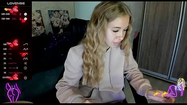  NigoNika online show from 10.13.25