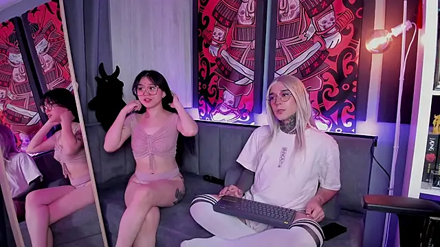 JadeyKhada online show from 01.18.26