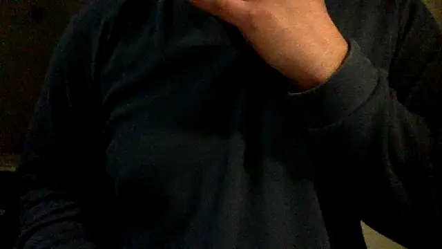 Snapshot of Gladiator_3 chatting on 03.15.25 Gladiator 3 online show from 03.15.25