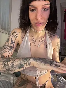 giuli zerozero online show from 03.05.26