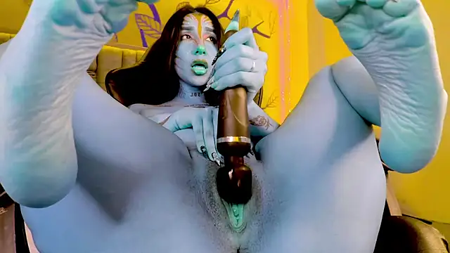 Leiaa  online show from 12.28.24