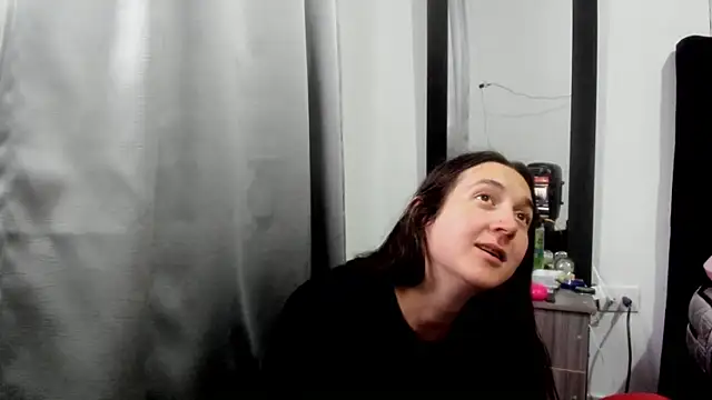 Sweet-Suck69 online show from 03.06.26