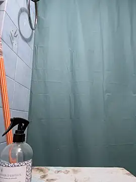 Rogerpere online show from 10.14.25