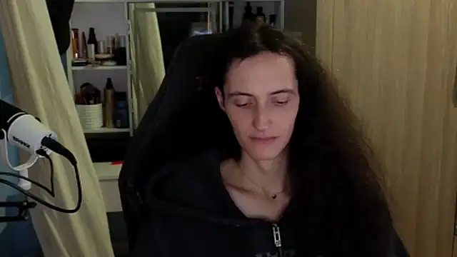 MemiKouki online show from 02.12.26