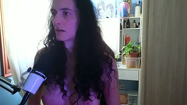 MemiKouki online show from 05.21.26