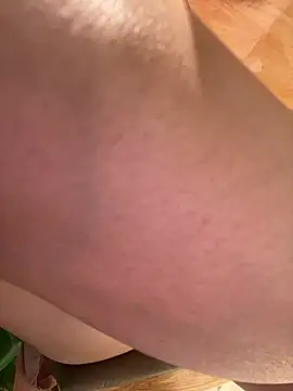 Lami Mi online show from 04.18.26