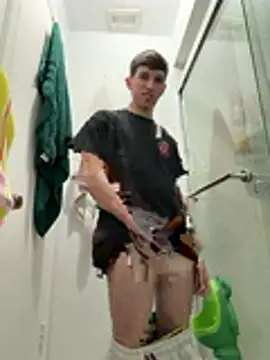 Snapshot of Jose_rz chatting on 01.10.26 Jose rz online show from 01.10.26