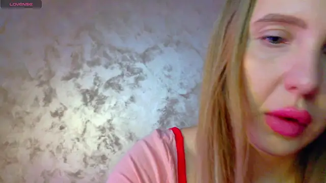 Snapshot of lexy_a chatting on 02.10.26 lexy a online show from 02.10.26