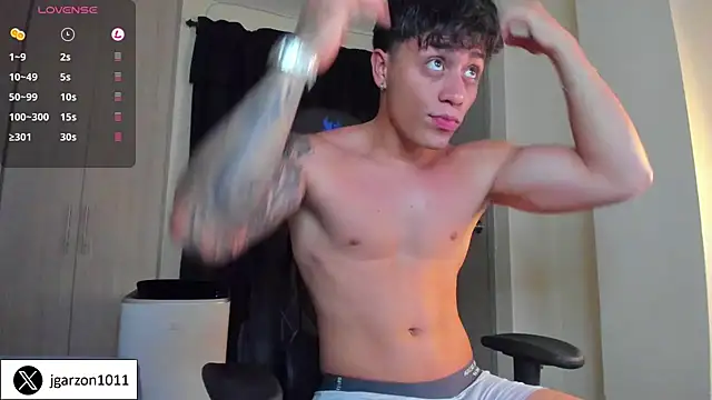  joansoto online show from 12.04.24