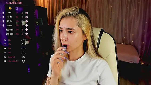 DarlaLike online show from 02.26.25