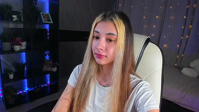 DarlaLike online show from 03.15.25