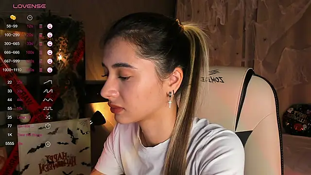 DarlaLike online show from 10.23.25