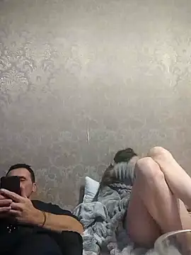 Snapshot of Viause_Kentauelle chatting on 12.31.24 Viause Kentauelle online show from 12.31.24