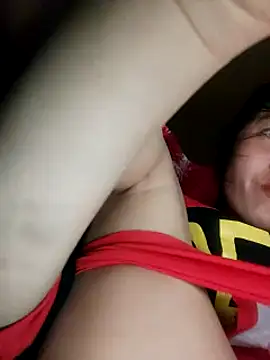 Lien-Yeu online show from 02.04.25