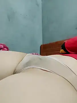 Lien-Yeu online show from 02.05.25