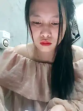 Lien-Yeu online show from 02.06.25