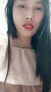 Lien-Yeu online show from 02.07.25