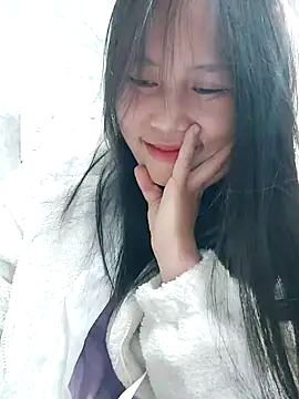 Lien-Yeu online show from 02.09.25