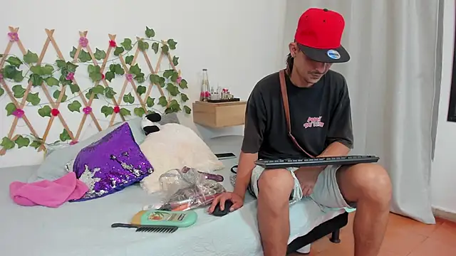 Zamu 1992 online show from 03.11.25