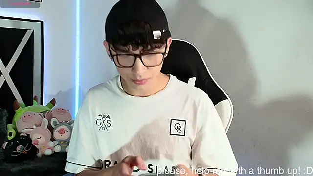 Snapshot of Niico_Cruz chatting on 12.02.24 Niico Cruz online show from 12.02.24