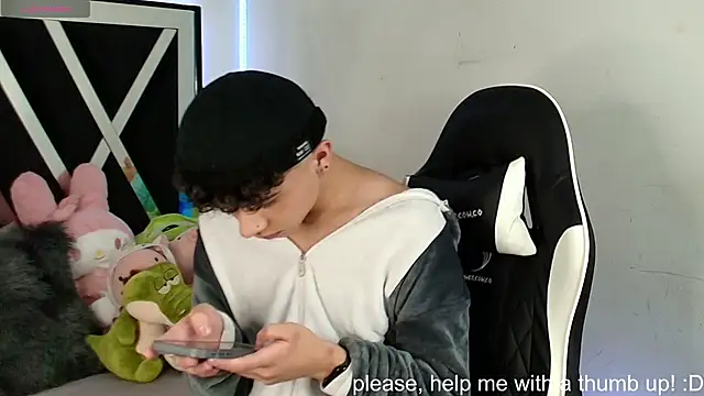 Snapshot of Niico_Cruz chatting on 01.05.25 Niico Cruz online show from 01.05.25