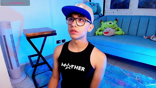 Snapshot of Niico_Cruz chatting on 03.03.25 Niico Cruz online show from 03.03.25