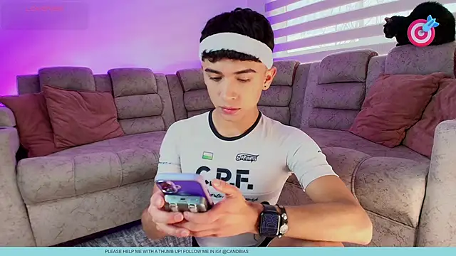 Snapshot of Niico_Cruz chatting on 09.15.25 Niico Cruz online show from 09.15.25