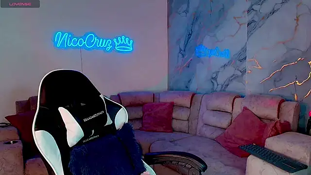 Niico Cruz online show from 03.05.26