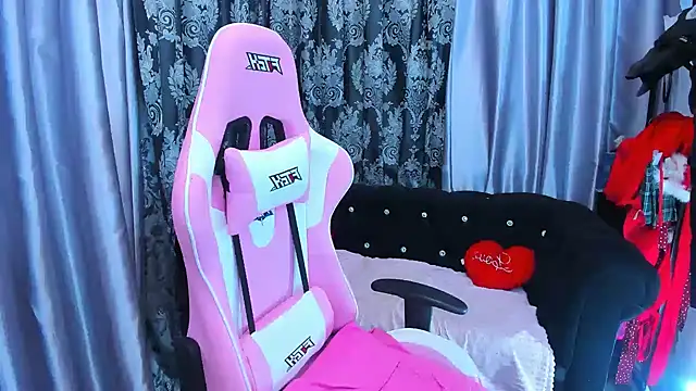 KamilaFoxy online show from 03.22.25