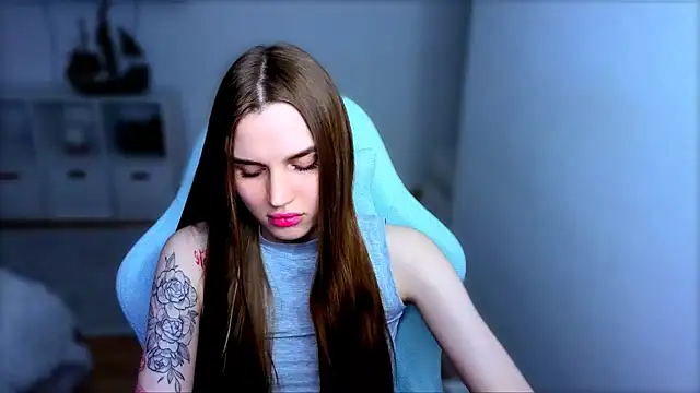 StellaLawless online show from 11.06.25