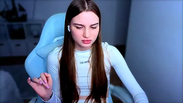 StellaLawless online show from 01.10.26