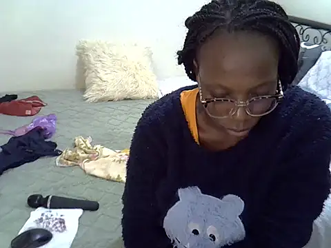 Snapshot of Sweet_Bear chatting on 05.30.26 Sweet Bear online show from 05.30.26