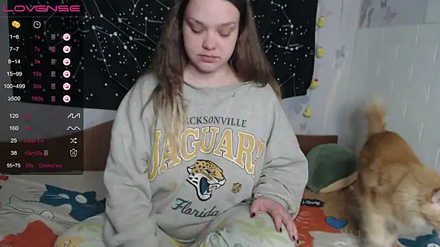 Snapshot of darling_tony chatting on 10.11.25 darling tony online show from 10.11.25