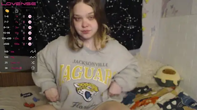 Snapshot of darling_tony chatting on 12.03.25 darling tony online show from 12.03.25