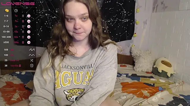 Snapshot of darling_tony chatting on 12.16.25 darling tony online show from 12.16.25