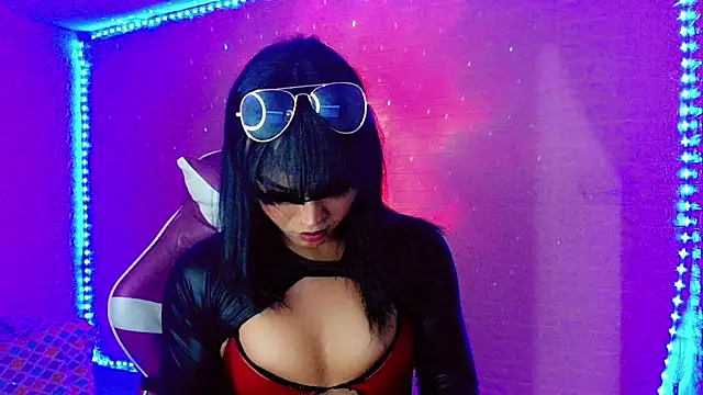 Snapshot of Ms-Zoehans chatting on 02.15.26 Ms-Zoehans online show from 02.15.26