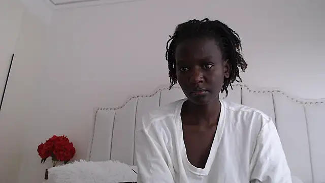 ebony villiet online show from 07.03.26