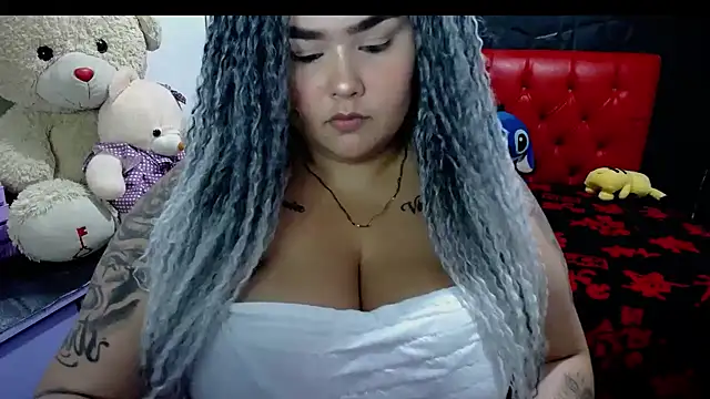 Snapshot of Fernanda_Big_Boobs chatting on 02.01.25 Fernanda Big Boobs online show from 02.01.25