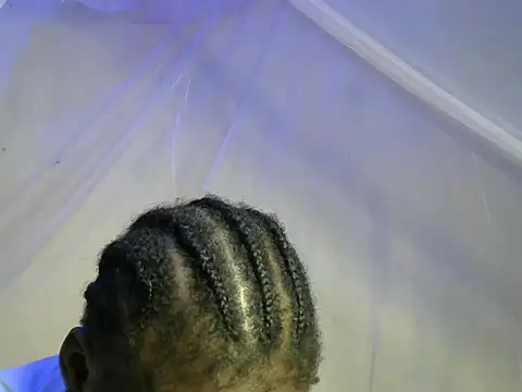 freaky belle online show from 03.04.25