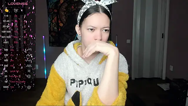 Snapshot of Project_hisoka chatting on 09.17.25 Project hisoka online show from 09.17.25