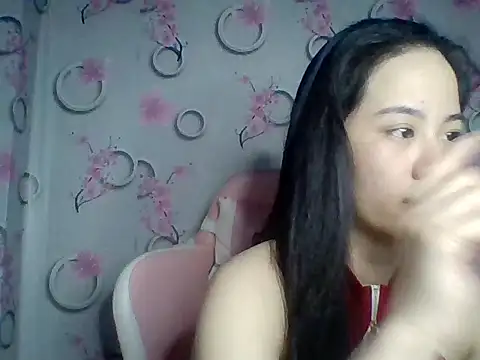 Snapshot of Nana-68 chatting on 11.01.25 Nana-68 online show from 11.01.25