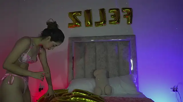 little-Emma online show from 02.22.26