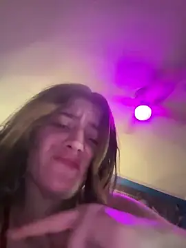 emilysue1 online show from 03.20.25