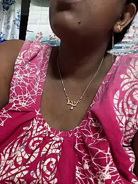 Beauty-queen online show from 03.12.26