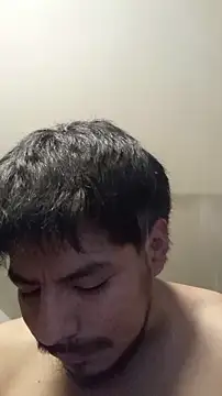 Snapshot of MynameisPaco chatting on 11.18.25 MynameisPaco online show from 11.18.25