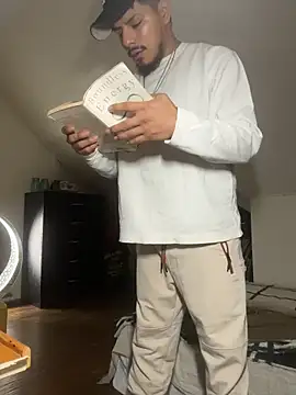 Snapshot of MynameisPaco chatting on 12.05.25 MynameisPaco online show from 12.05.25