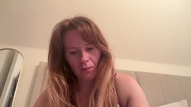 redheadrosie69 online show from 10.17.25