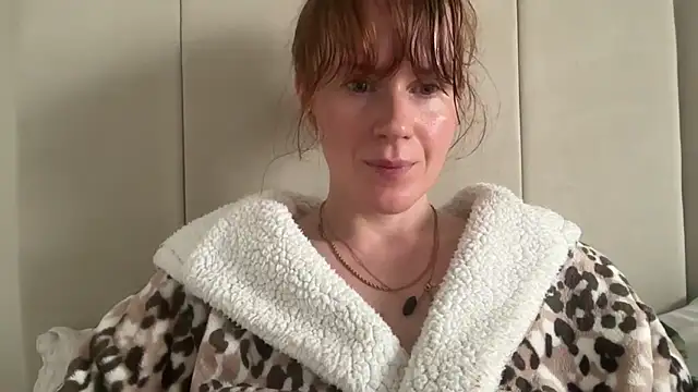 redheadrosie69 online show from 10.29.25